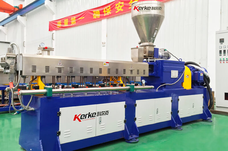 KTE-50水冷拉条双螺杆挤出造粒机色母粒专用机